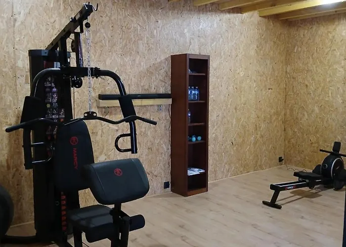 Les Oliviers Couette-café 3*